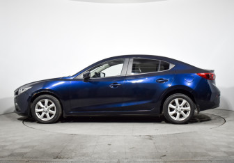 Подержанный автомобиль Mazda 3 Sedan 2014 года (8 фото)