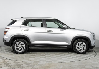 Подержанный автомобиль Hyundai Creta 2021 года (4 фото)