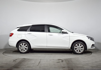 Подержанный автомобиль LADA (ВАЗ) Vesta Wagon 2020 года (4 фото)