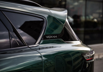 Подержанный автомобиль Voyah Free 2025 года (12 фото)