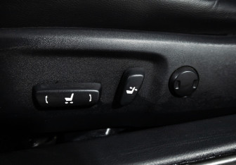 Подержанный автомобиль Toyota Camry Sedan 2017 года (17 фото)