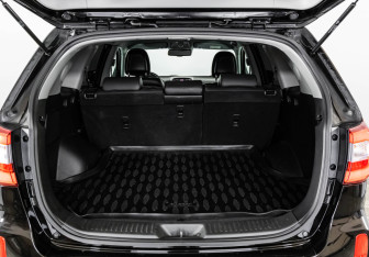 Подержанный автомобиль Kia Sorento 2014 года (22 фото)