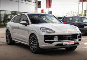 Новый Porsche Cayenne 2025 (3 фото)