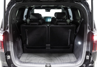 Подержанный автомобиль Zeekr 009 2023 года (29 фото)