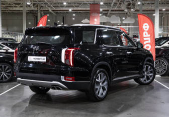 Подержанный автомобиль Hyundai Palisade 2021 года (8 фото)