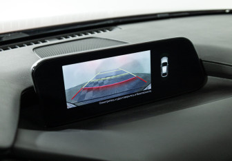 Подержанный автомобиль Mazda 3 Hatchback 2019 года (17 фото)