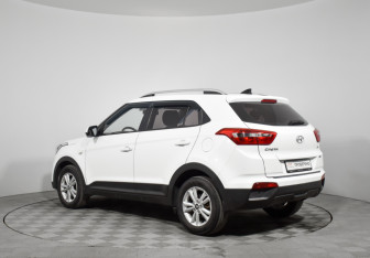 Подержанный автомобиль Hyundai Creta 2018 года (7 фото)