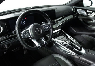 Подержанный автомобиль Mercedes-Benz AMG GT Liftback 2020 года (11 фото)