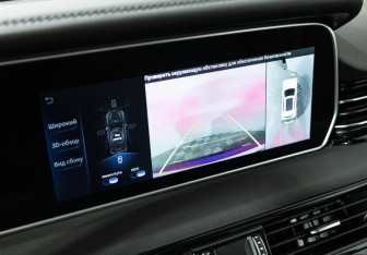 Подержанный автомобиль Hongqi HS5 2023 года (20 фото)