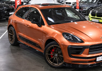 Подержанный автомобиль Porsche Macan 2016 года (9 фото)