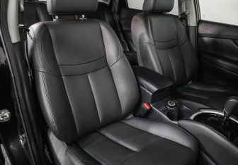 Подержанный автомобиль Nissan X-Trail 2019 года (24 фото)