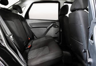 Подержанный автомобиль LADA (ВАЗ) Granta Sedan 2021 года (18 фото)