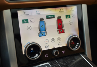 Подержанный автомобиль Land Rover Range Rover 2019 года (22 фото)