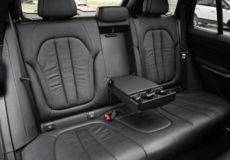 Подержанный автомобиль BMW X5 2020 года (34 фото)