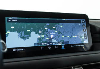 Подержанный автомобиль Exeed TXL 2022 года (18 фото)