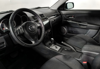 Подержанный автомобиль Mazda 3 Sedan 2007 года (9 фото)