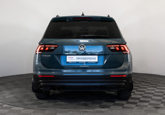 Подержанный автомобиль Volkswagen Tiguan 2020 года (6 фото)