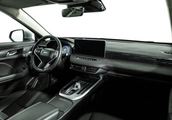 Подержанный автомобиль Haval Jolion 2021 года (9 фото)