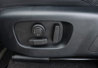 Подержанный автомобиль Land Rover Range Rover Sport 2018 года (25 фото)