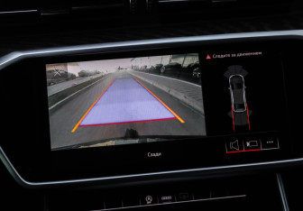 Подержанный автомобиль Audi A6 Sedan 2021 года (16 фото)