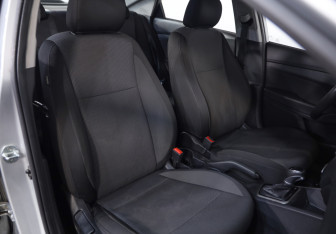 Подержанный автомобиль Hyundai Solaris Sedan 2019 года (21 фото)