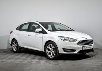 Подержанный автомобиль Ford Focus Sedan 2019 года (3 фото)