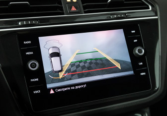 Подержанный автомобиль Volkswagen Tiguan 2018 года (18 фото)