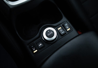 Подержанный автомобиль Nissan X-Trail 2020 года (15 фото)