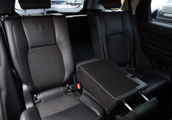 Подержанный автомобиль Land Rover Discovery Sport 2018 года (26 фото)