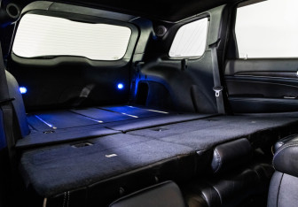 Подержанный автомобиль Jeep Grand Cherokee 2013 года (24 фото)