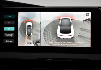 Подержанный автомобиль Changan UNI-V 2023 года (17 фото)