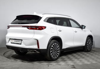 Подержанный автомобиль Exeed TXL 2023 года (5 фото)