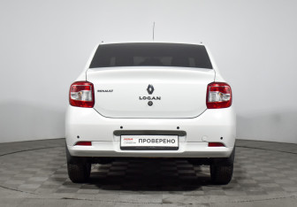 Подержанный автомобиль Renault Logan Sedan 2018 года (6 фото)
