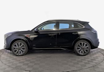 Новый Hongqi HS5 2025 (3 фото)
