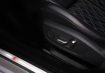 Подержанный автомобиль Audi A6 Sedan 2019 года (26 фото)