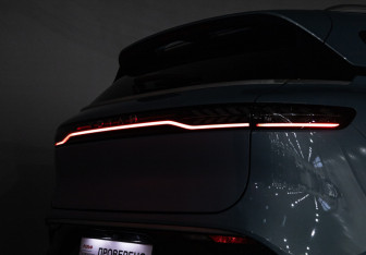 Подержанный автомобиль Voyah Free 2021 года (36 фото)