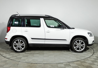 Подержанный автомобиль Skoda Yeti 2016 года (4 фото)