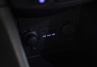 Подержанный автомобиль Hyundai Solaris Sedan 2013 года (14 фото)