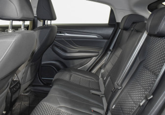 Подержанный автомобиль Haval F7x 2021 года (11 фото)