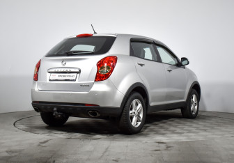 Подержанный автомобиль SsangYong Actyon 2013 года (5 фото)