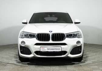 Подержанный автомобиль BMW X4 2015 года (2 фото)
