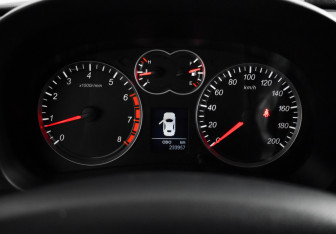 Подержанный автомобиль Great Wall Hover H3 2014 года (18 фото)