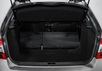 Подержанный автомобиль Skoda Octavia Liftback 2018 года (25 фото)