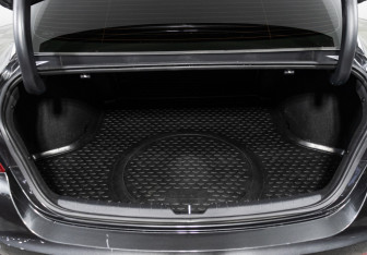 Подержанный автомобиль Kia K5 2024 года (28 фото)