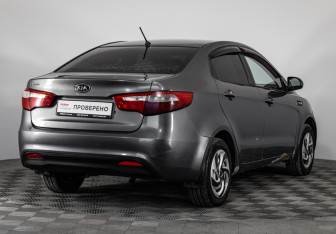 Подержанный автомобиль Kia Rio Sedan 2011 года (5 фото)