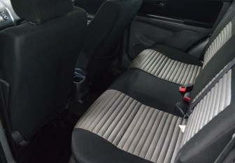 Подержанный автомобиль Suzuki SX4 Hatchback 2010 года (11 фото)