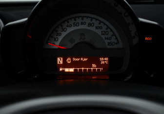 Подержанный автомобиль Smart Fortwo Hatchback 2014 года (15 фото)