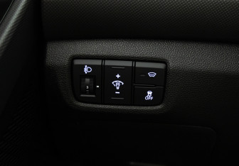 Подержанный автомобиль Hyundai Creta 2021 года (18 фото)