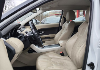 Подержанный автомобиль Land Rover Range Rover Evoque 2015 года (13 фото)