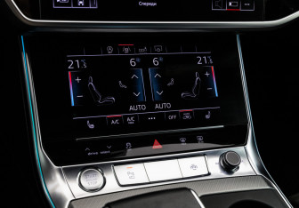Подержанный автомобиль Audi A6 Sedan 2018 года (21 фото)